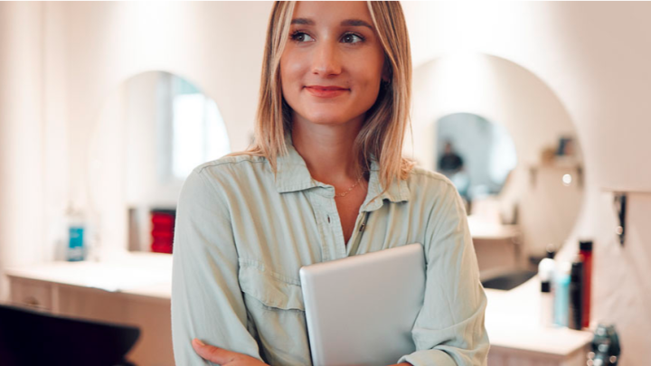 Todo lo que necesitas saber para abrir tu peluquería sin sorpresas