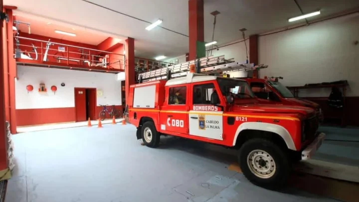 Un fuego en una vivienda de Santa Cruz de La Palma obliga a intervenir a los operativos de urgencia