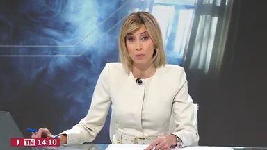 Los bomberos confinan un edificio en Fuenlabrada tras un virulento incendio con 13 afectados