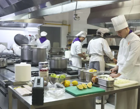 Innovación en Hostelería: menú de cocina mediterránea con influencia asiática