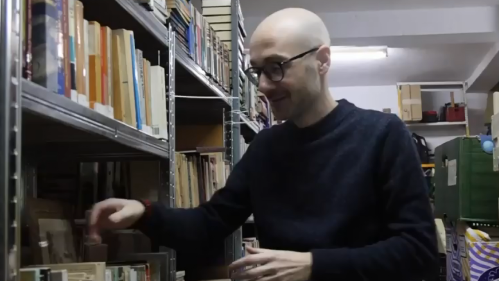 Biblioteca de Alicante interrumpe su proyecto de rescate de libros por cuestiones legales