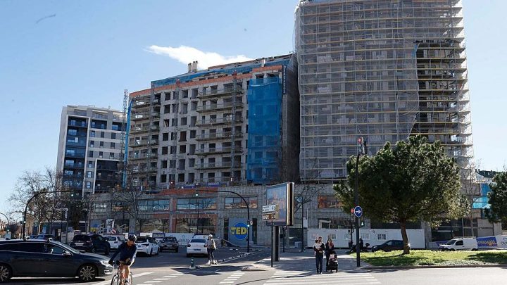 Tragedia en Campanar revela fallos en seguridad contra incendios y urge reformar el Código Técnico para proteger edificios residenciales en España.