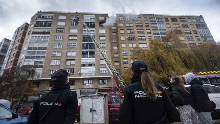 Incendio nocturno en una cocina de Albacete activa un amplio operativo de emergencias. Un fuego doméstico que pone el foco en la seguridad
