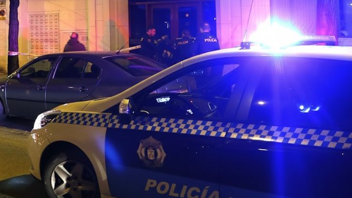 Incidente nocturno en una vivienda de la calle Granada: actuación coordinada y lecciones clave. Respuesta inmediata ante un incendio doméstico